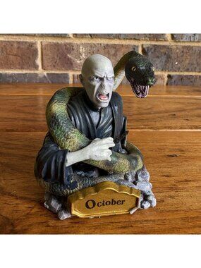 BROKEN Lord Voldemort Harry Potter Bradford Exchange Calendar October # A 2226